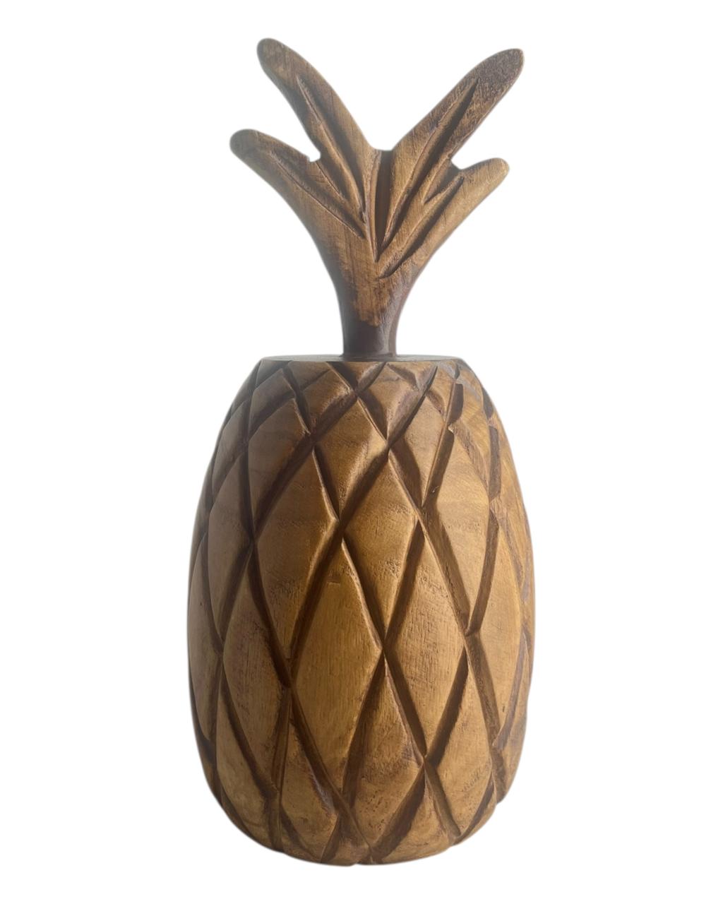 Abacaxi Decorativo em Madeira