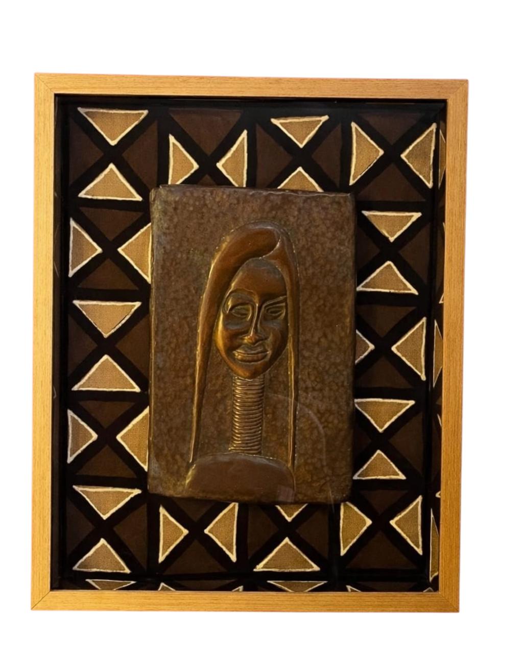 Placa em Cobre Mulher Emoldurado