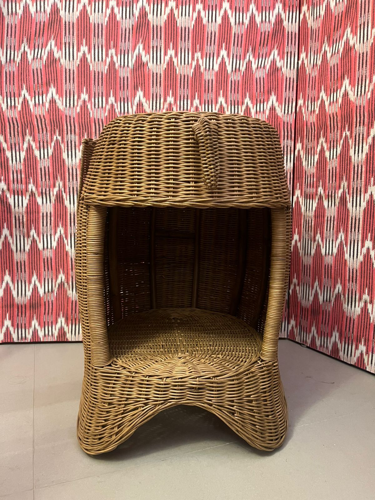 Mesa Elefante em Rattan