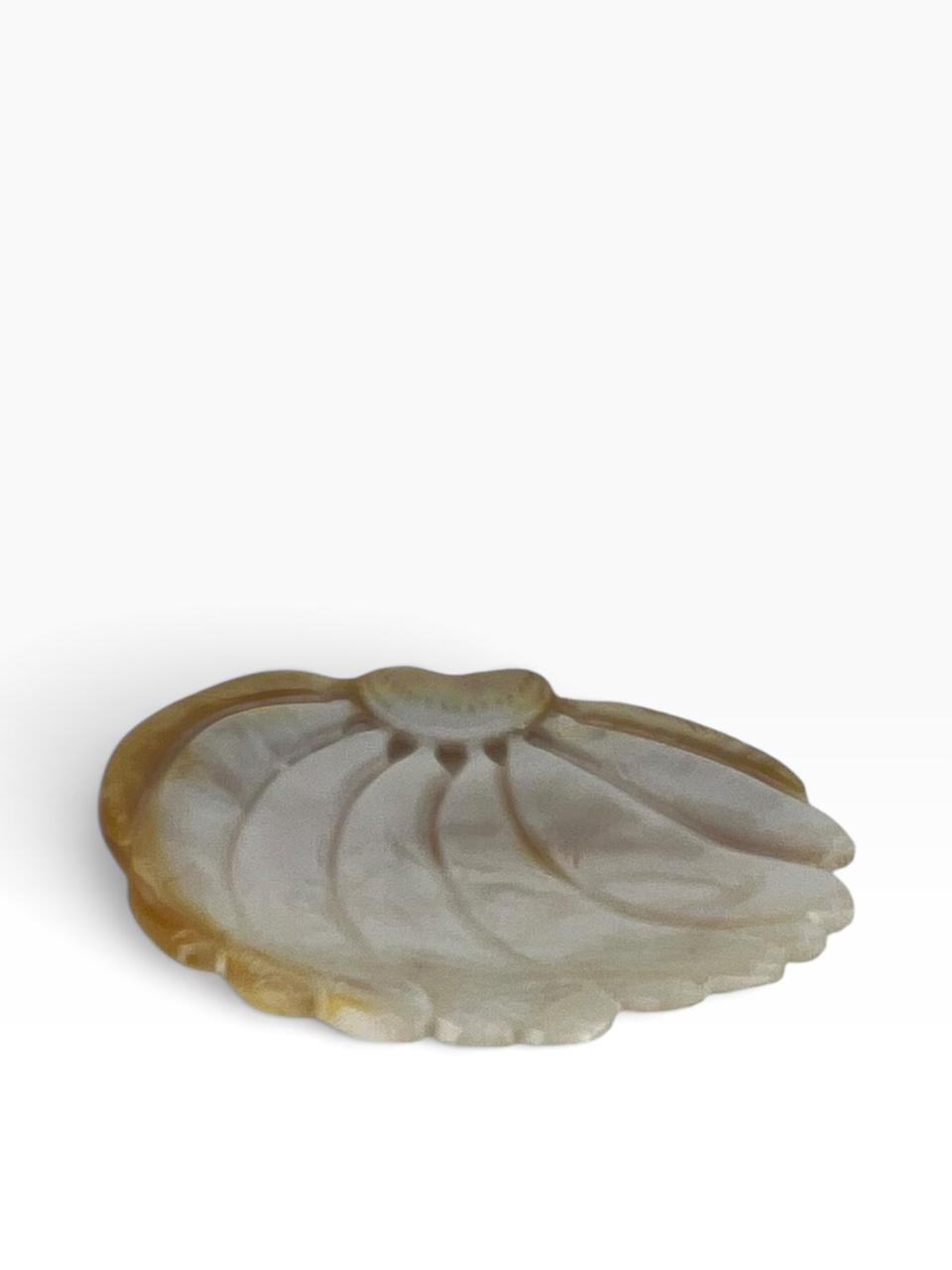 Mini Petisqueira Madrepérola Banana