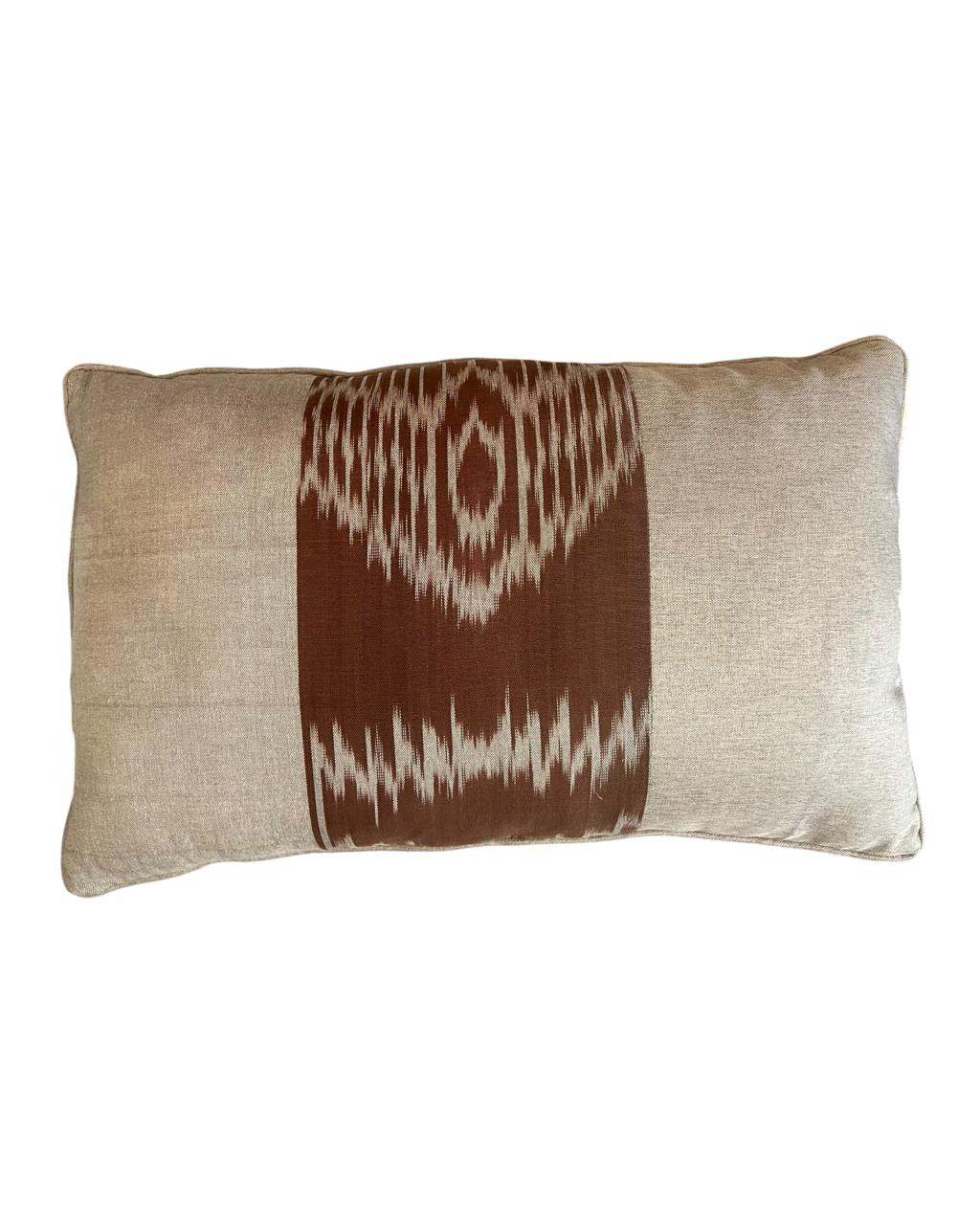 Almofada Ikat TashKent 70x45