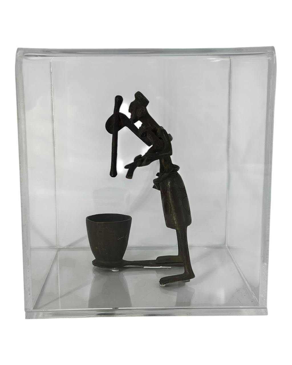 Escultura Africana em Metal