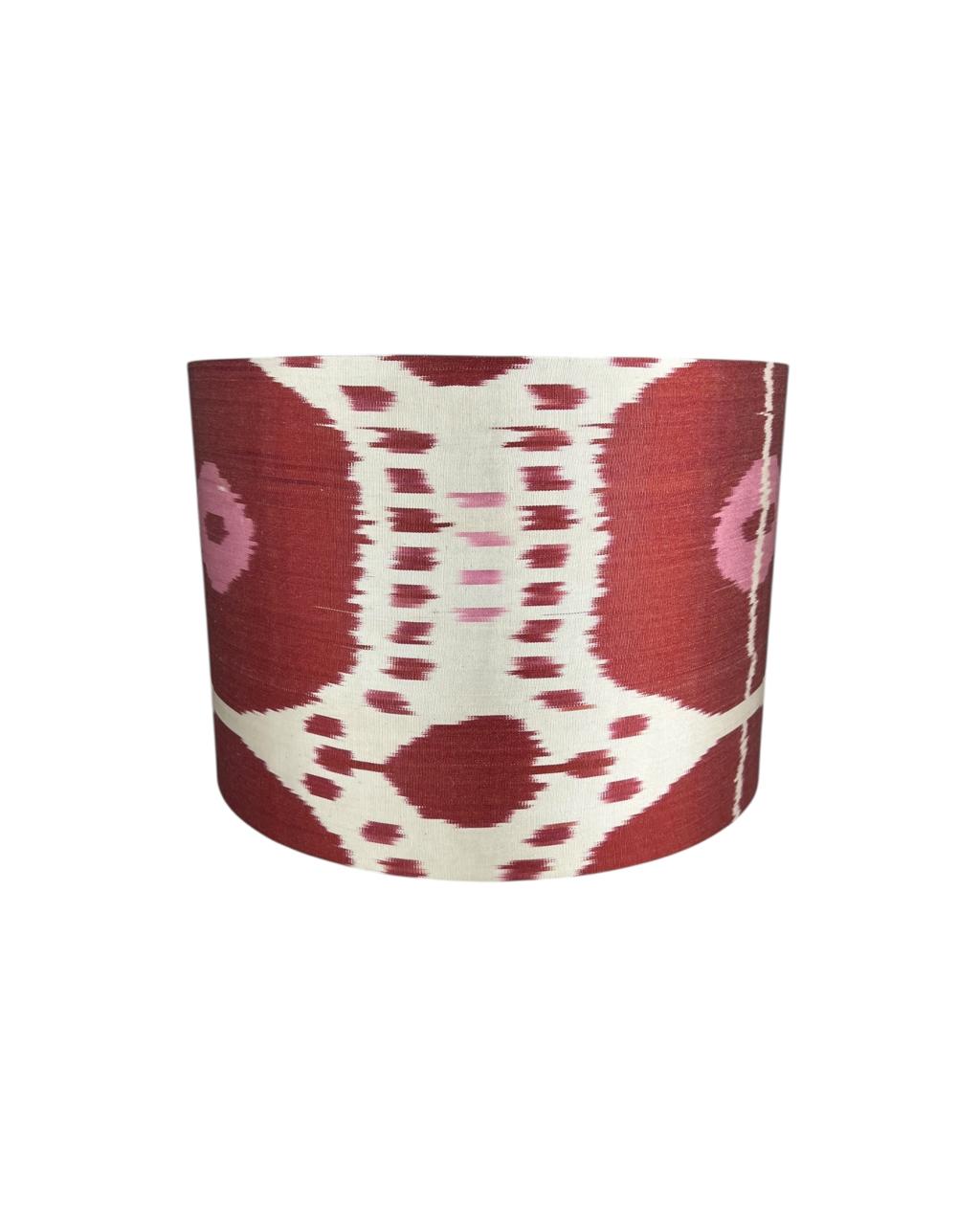 Cúpula Ikat Branco/Vermelho