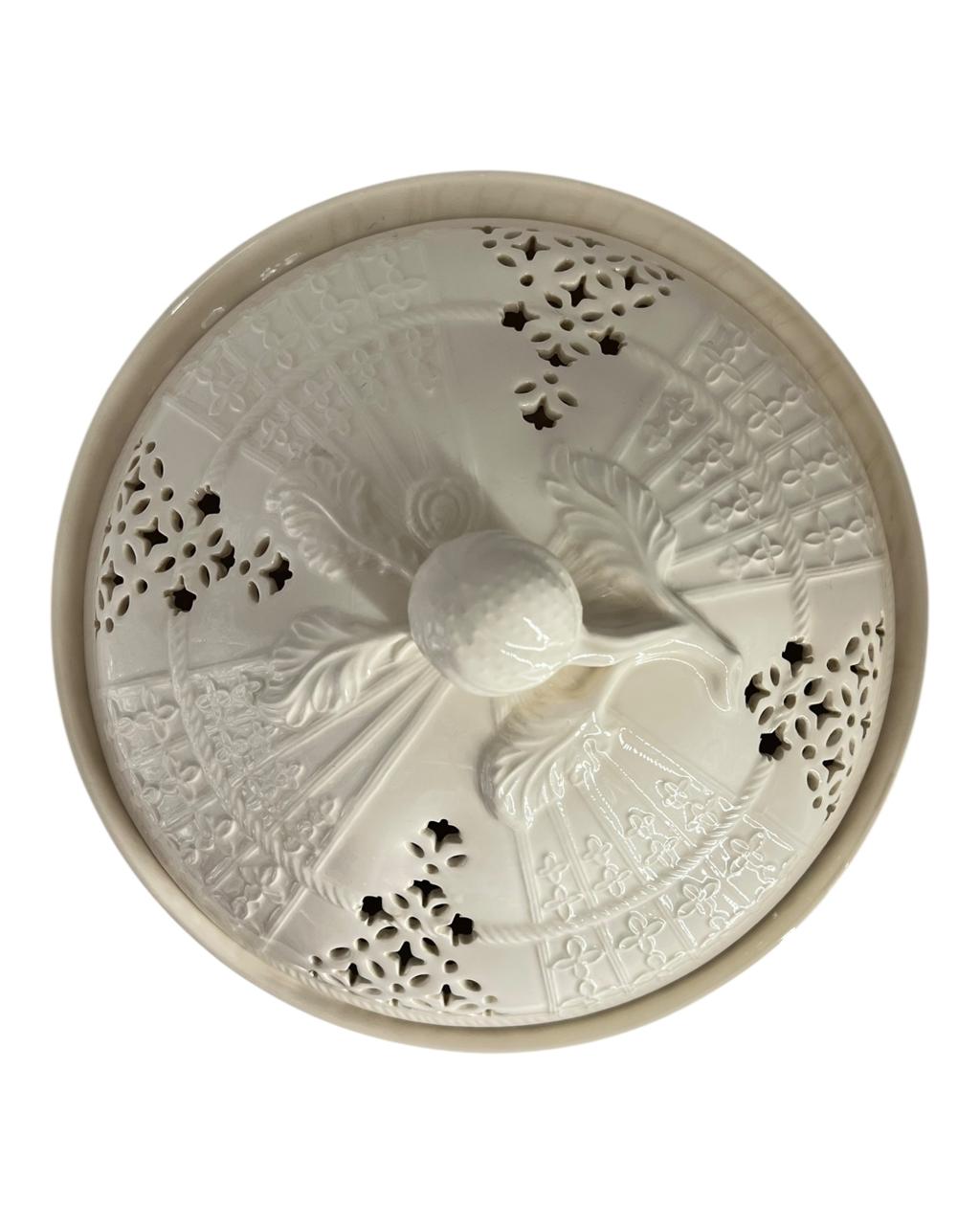 Sopeira Veggie com tampa Royal Creamware