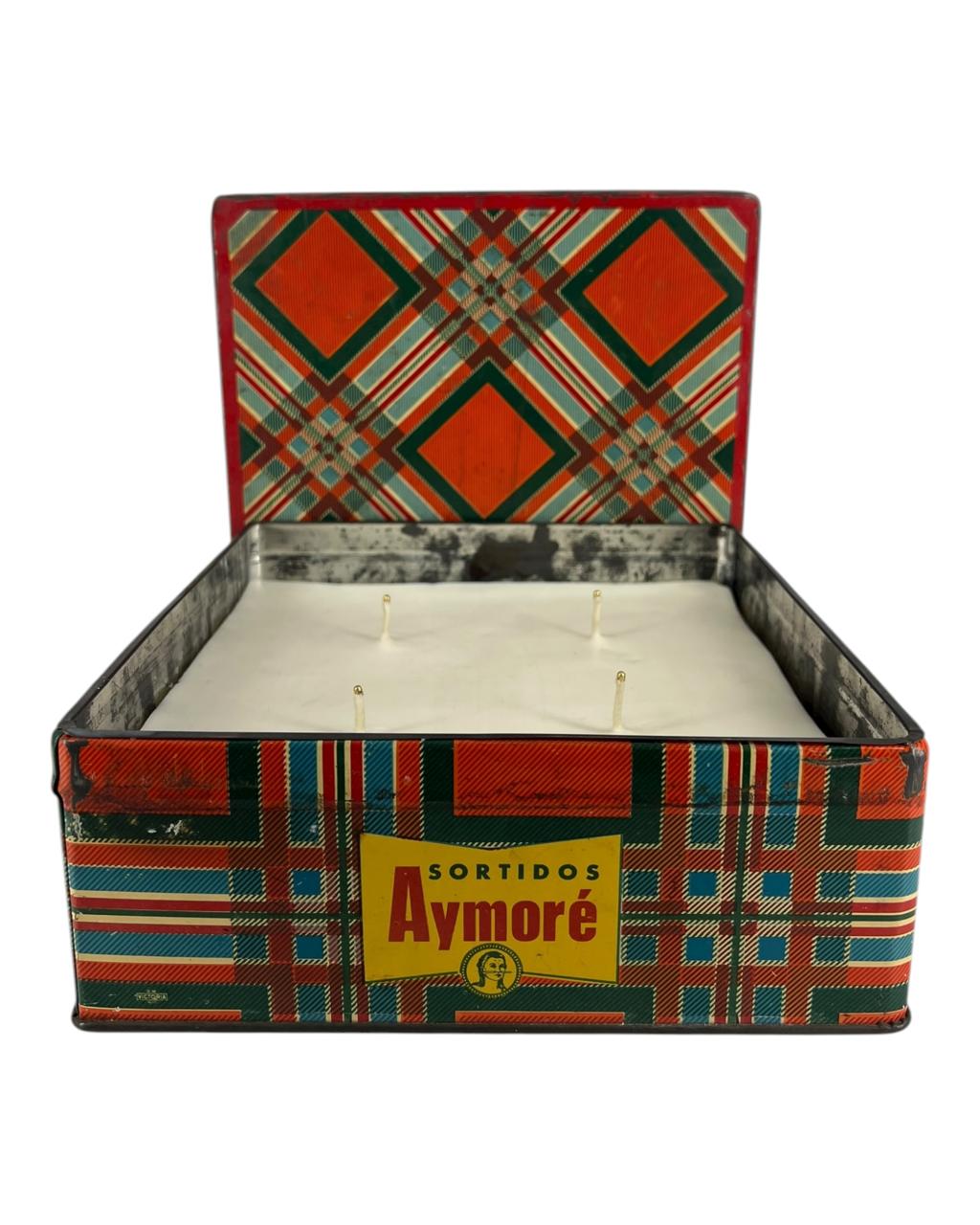 Vela Artesanal em Lata Vintage Aymoré