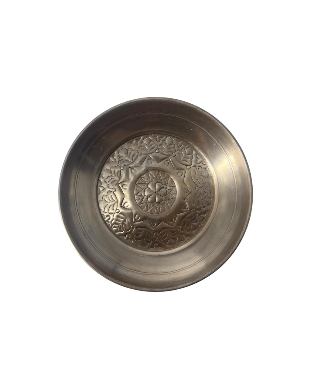 Bowl em Metal Prateado envelhecido