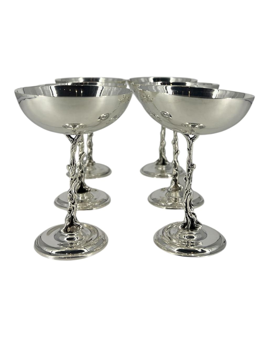 Conjunto com 6 Taças de Prata
