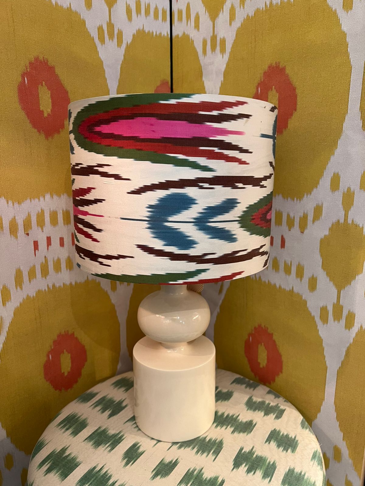 Cúpula Ikat Floral 30x22
