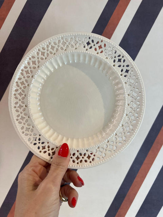 Prato renda III Royal Creamware