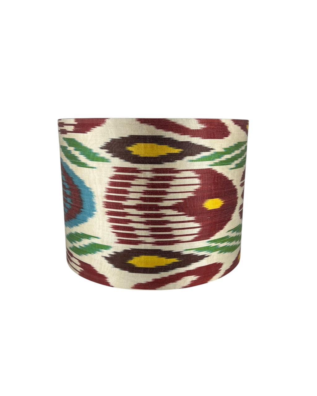 Cúpula Ikat Vermelho e Amarelo 30x22