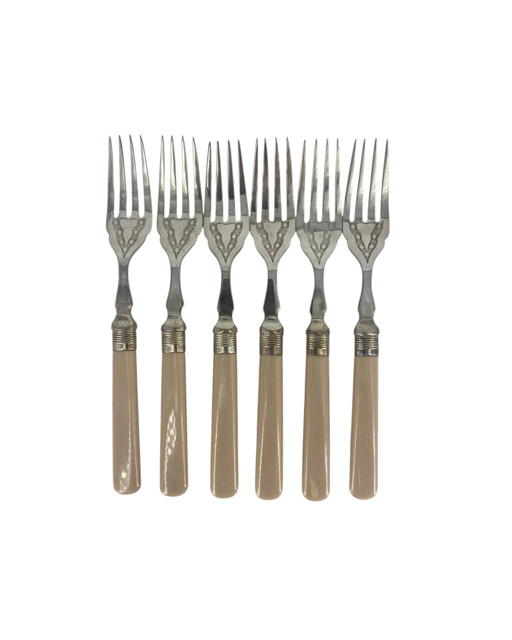 Conjunto de Talheres em Marfinite Para Peixe