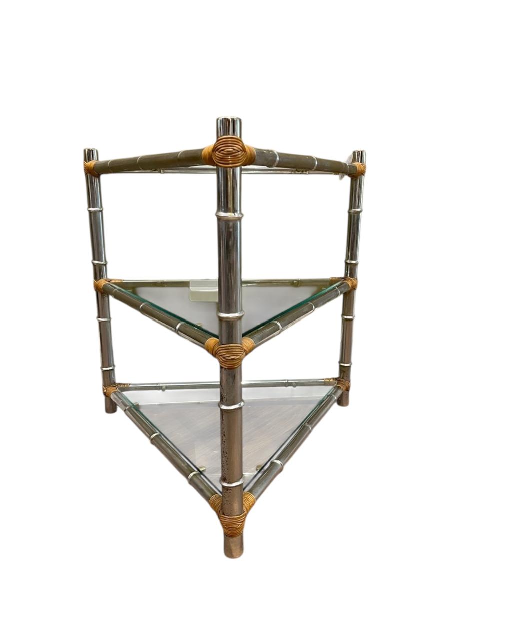 Mesa Lateral Triangular