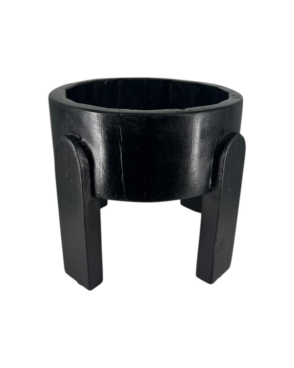 Cachepot c/ Pé Laca Black P