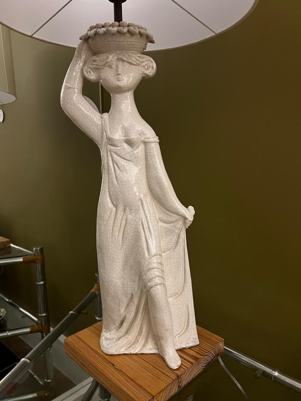 Base Abajur Cerâmica Mulher Novo Rumo