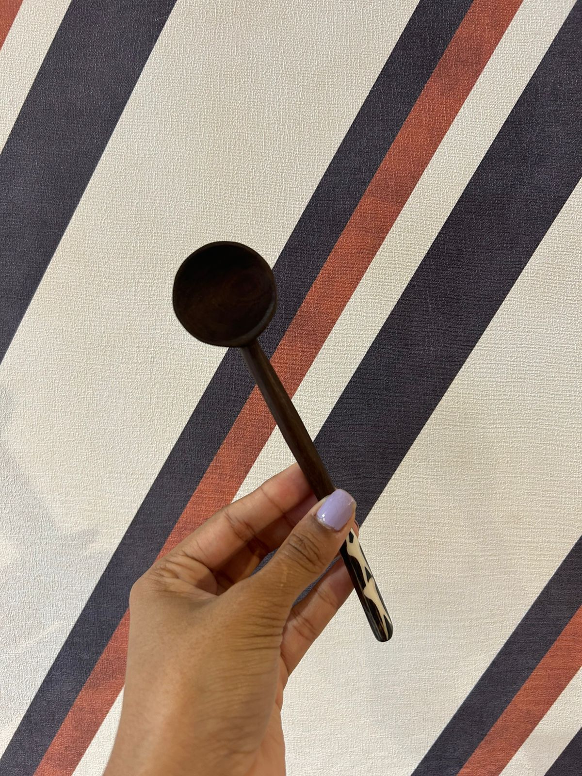 Colher Afrikanisch em Osso