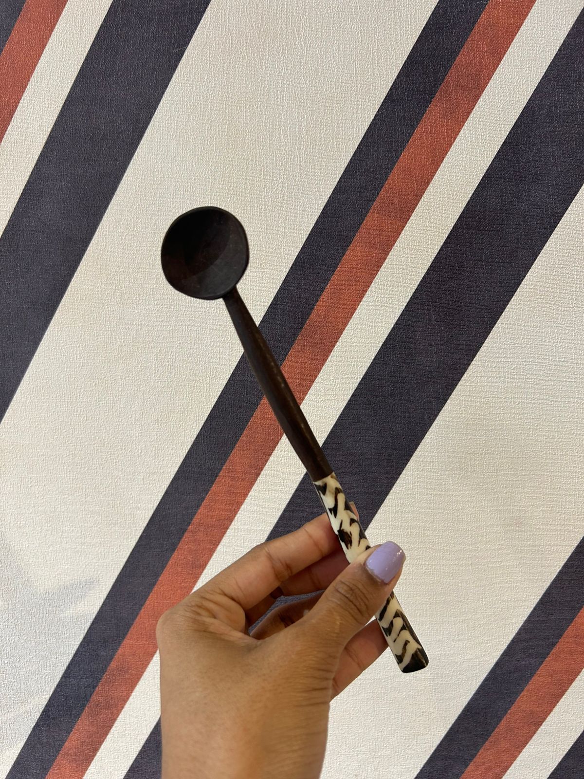 Colher Afrikanisch em Osso