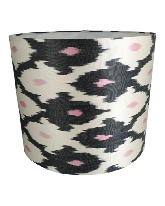 Cúpula Ikat Preto/Rosa 36x30