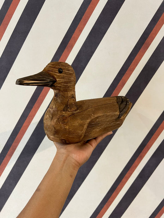 Pato Decorativo  em Madeira G