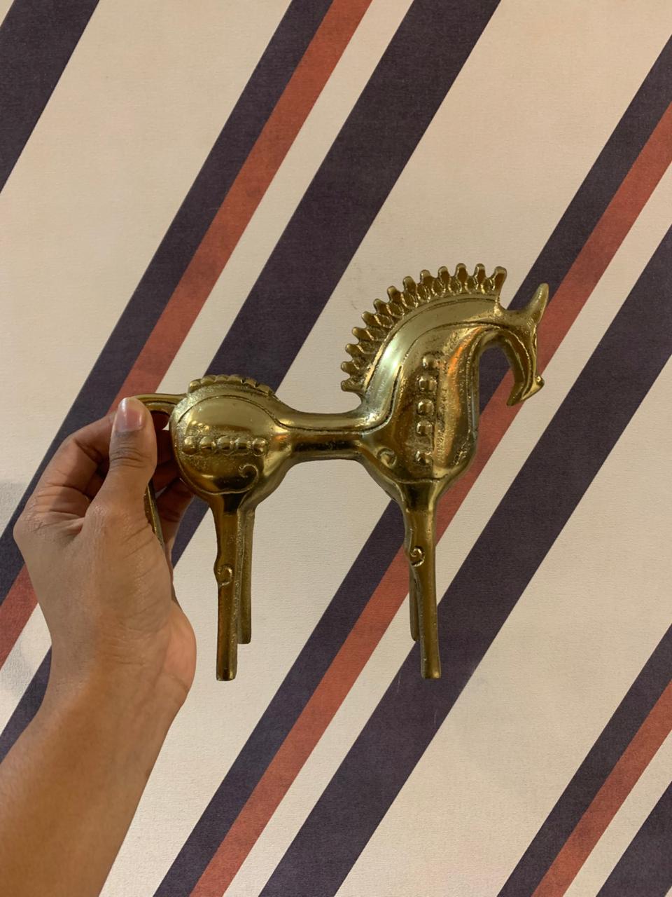 Adorno Cavalo Metal M