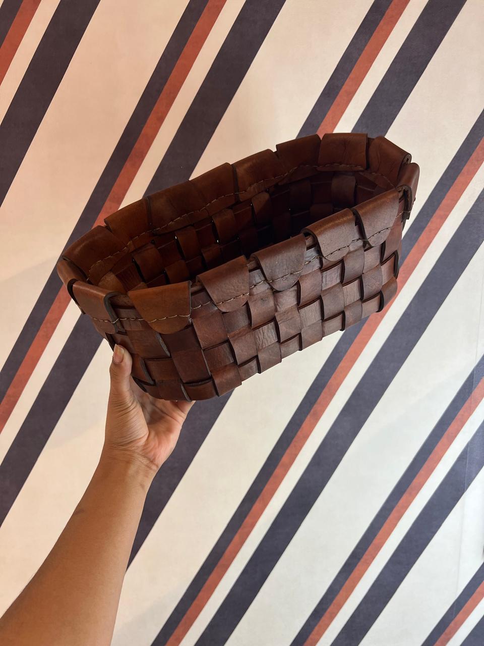 Cesto Couro Trançado