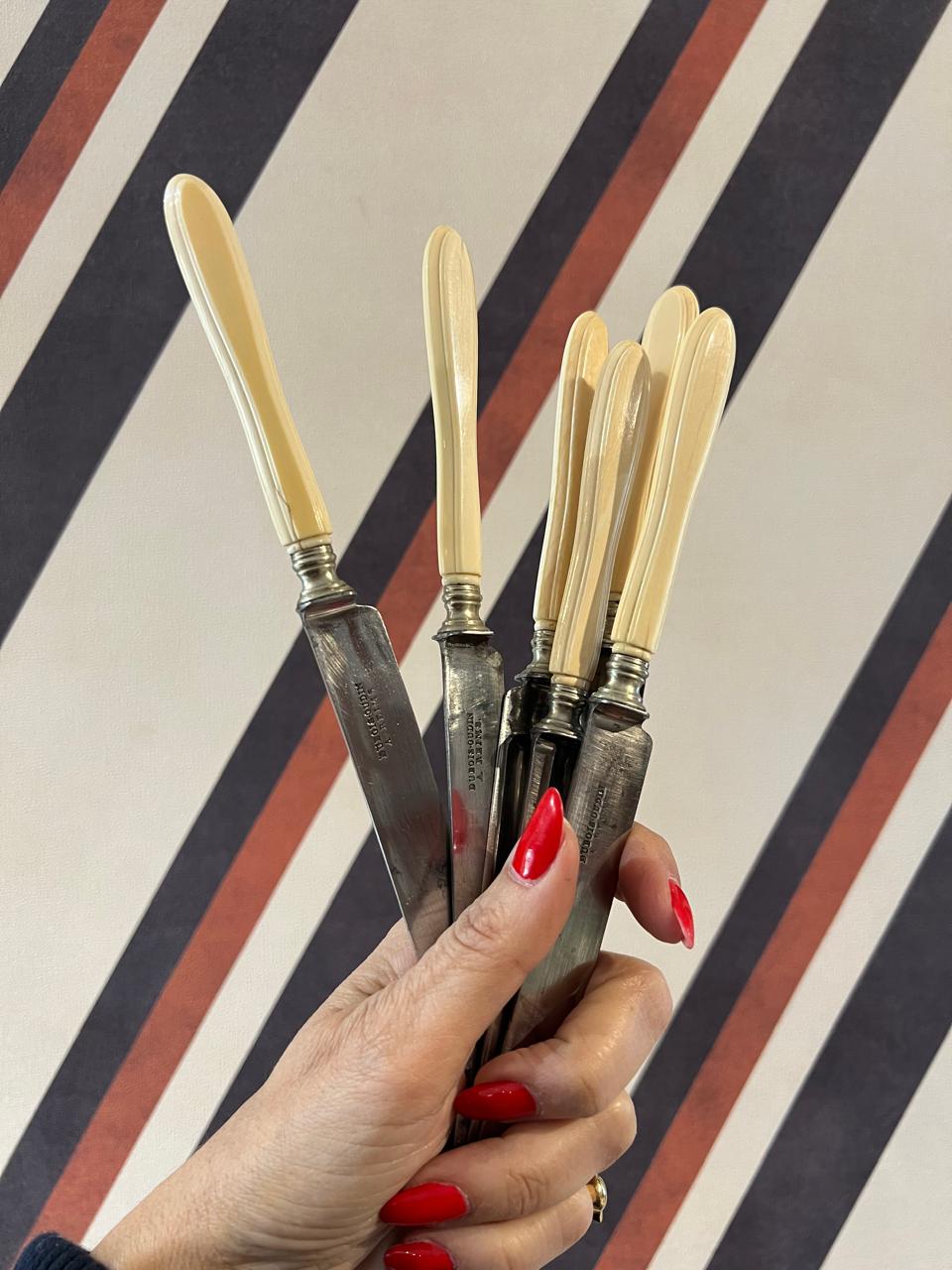 Set de 6 Facas de Prata e Cabo de Marfim