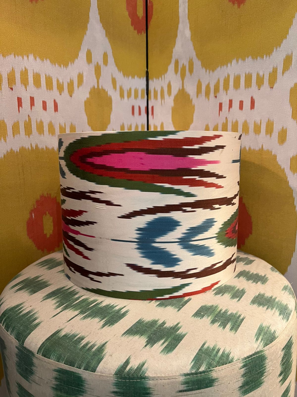 Cúpula Ikat Floral 30x22