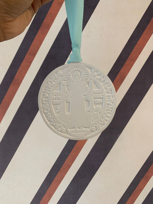 Medalhão De São Bento P - Branco
