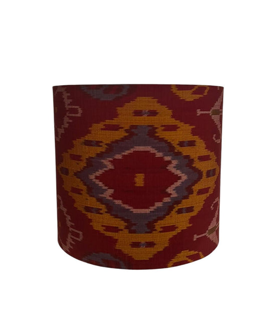 Cúpula Ikat bordô escuro