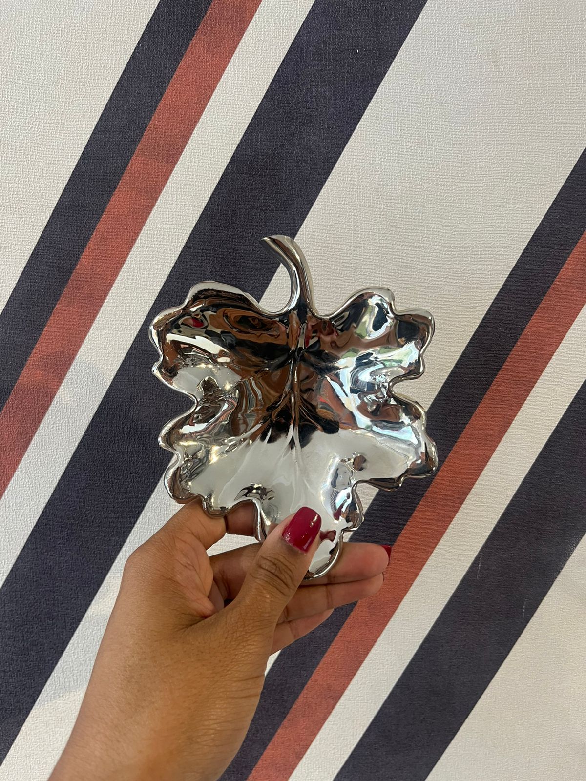 Folha Prata Decorativa