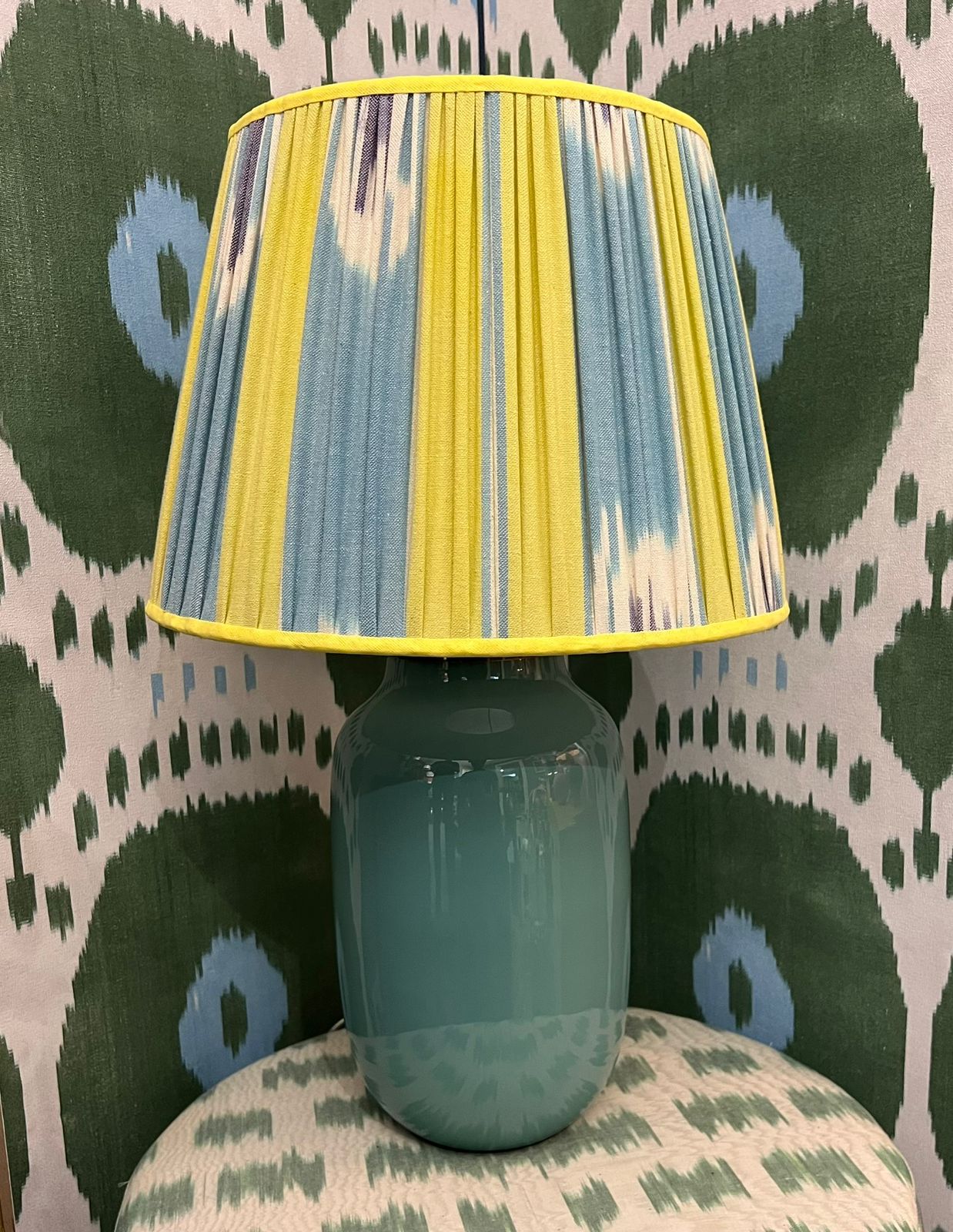 Cúpula Plissada Ikat Amerelo e Azul  A26X25X37
