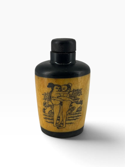 Snuff Bottle Chinesa em Osso e Ebano VI