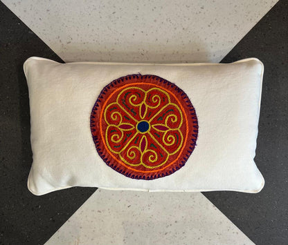 Almofada Mandala Bordado Peru 50x30 I
