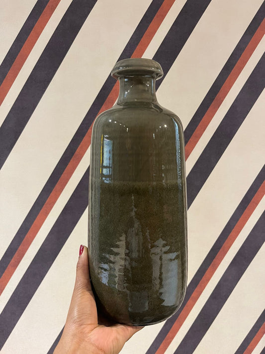 Cerâmica Fendi Garrafa G