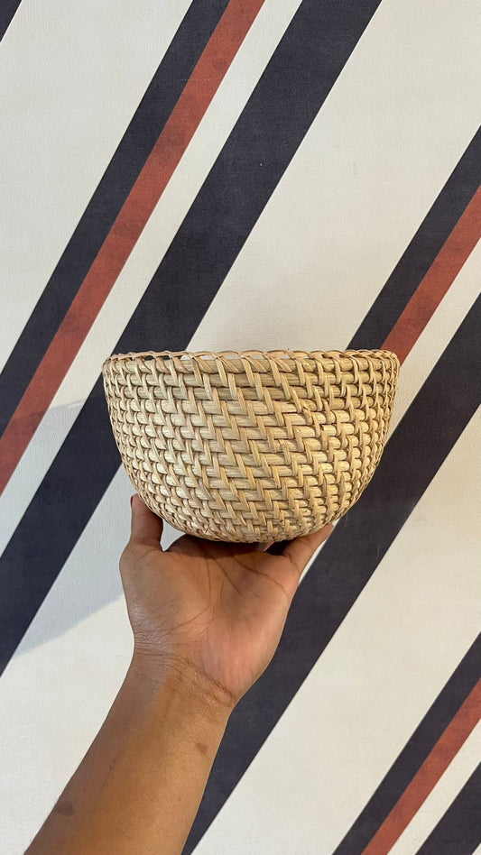 Bowl em Rattan Claro G