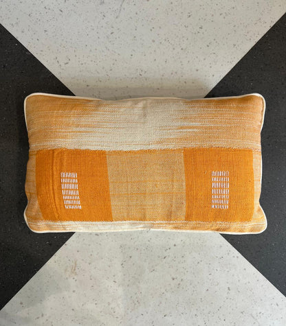 Almofada Khorogo Laranja Baguete 50x30