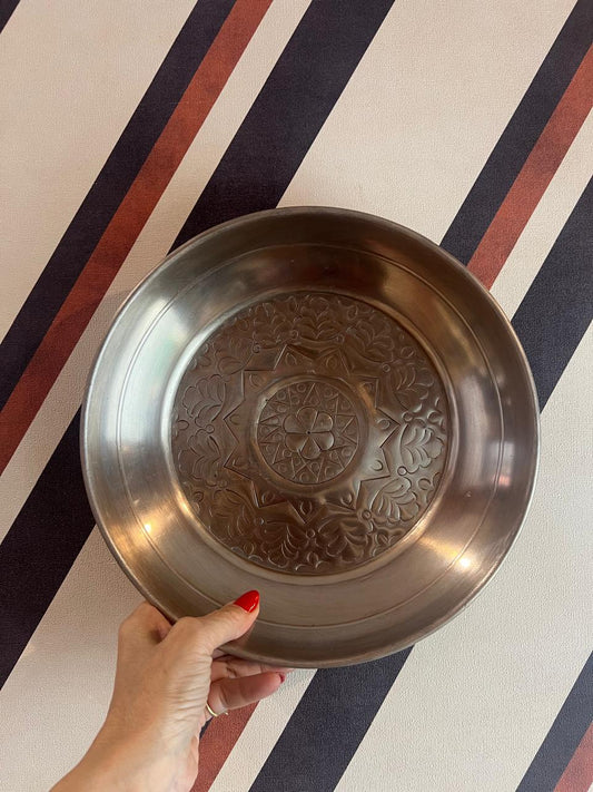 Bowl em Metal Prateado envelhecido