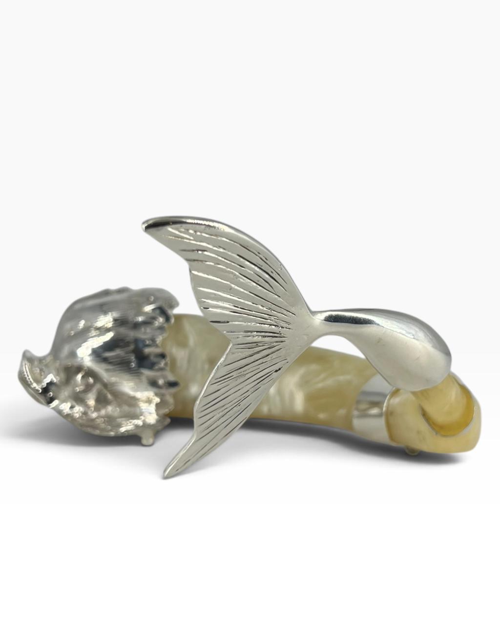 Escultura Peixe Madrepérola