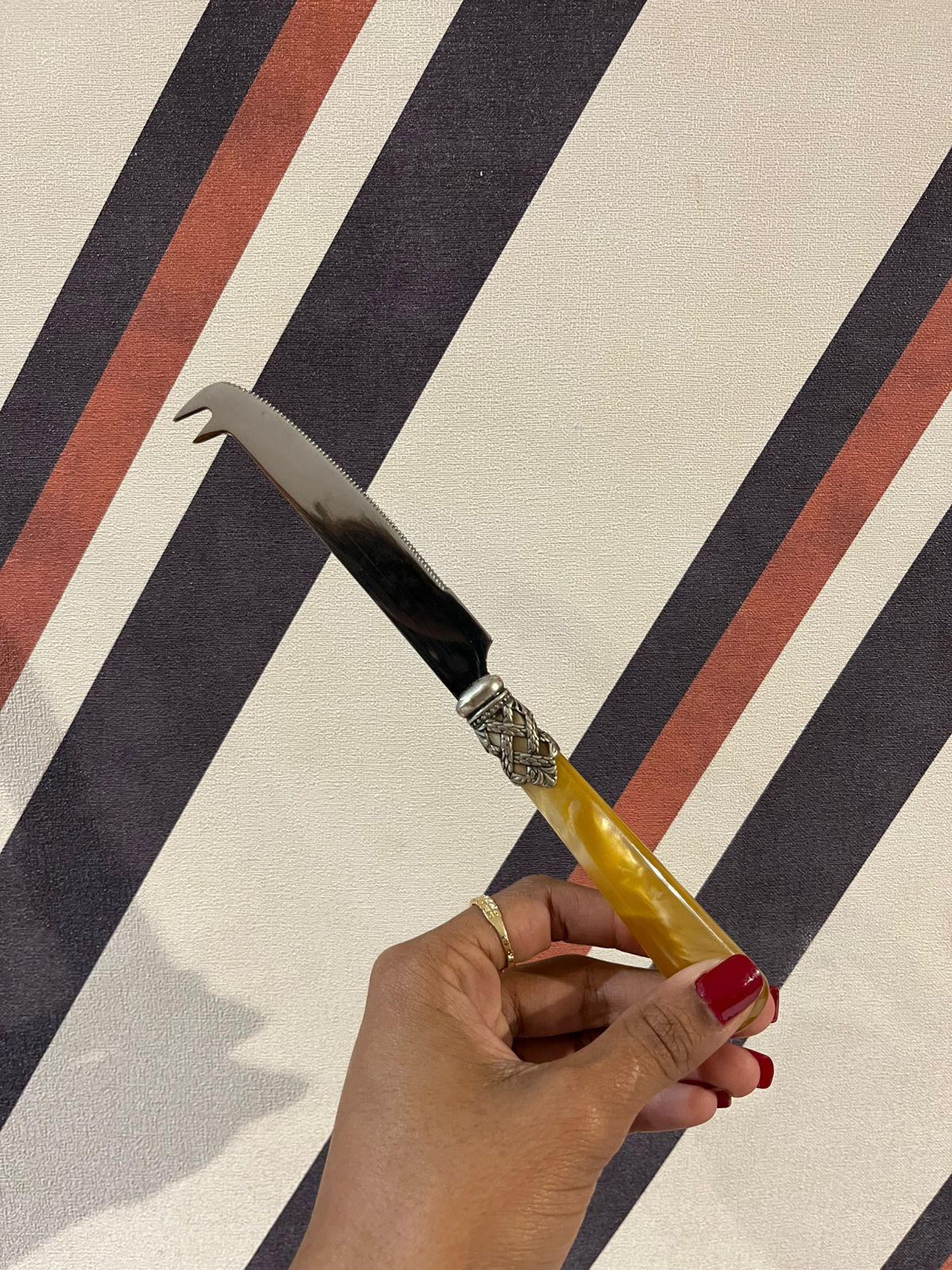 Faca Queijo Resina Ambar