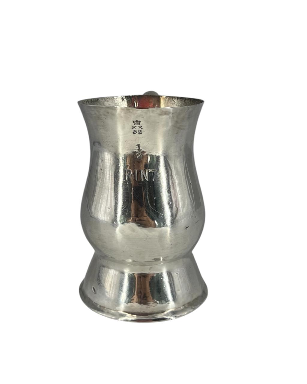 Caneca Vintage Prata Anos 50